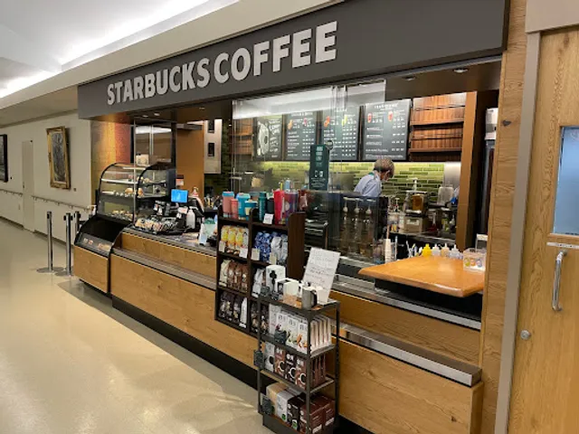 Starbucks Coffee - The University of Osaka Hospital
