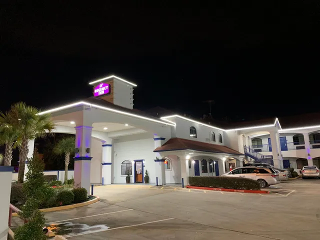 Regency Inn & Suites