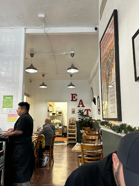 Giuliana’s Just for You Cafe