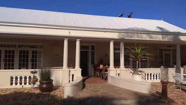 Belle Ombre Guesthouse & Lodge