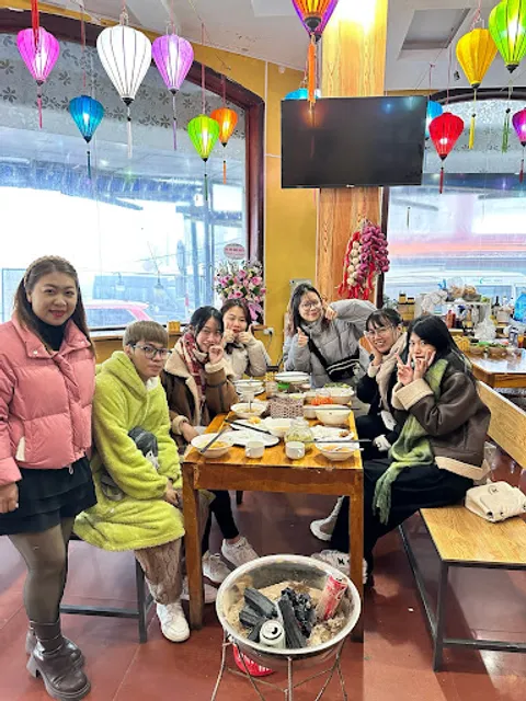 Nhà hàng Tiềng Tày SaPa