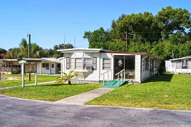 Andy's Travel Trailer Park