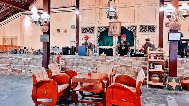 de Ngokow Coffee Roastery & Tea Club Jogja