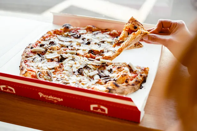 Pizzalonga Away Mira