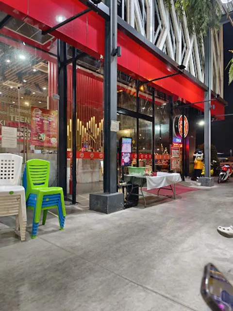 Suki Teenoi The Paseo