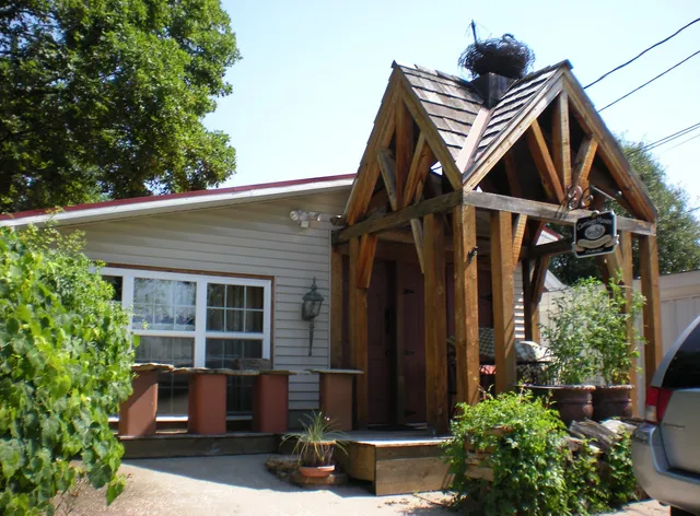 Cady Winterset Cottage