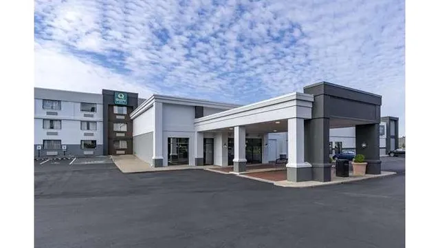 MainStay Suites Lexington I-75