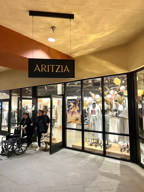Aritzia