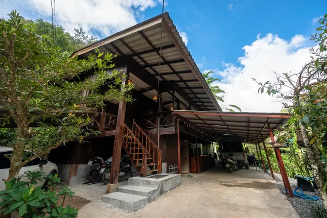 บ้านคุณย่าโฮมสเตย์