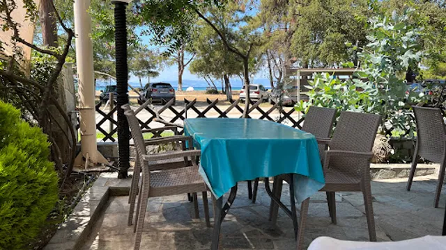 Batis Fish Restaurant - Tavern