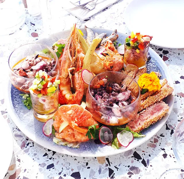 Les Terrasses De La Mer