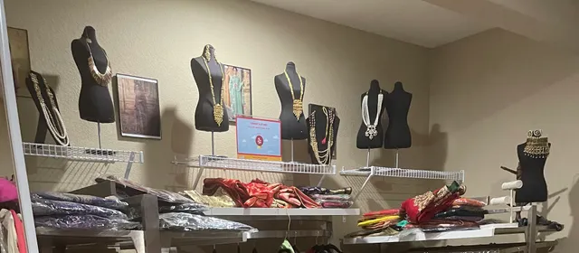 Omnama Fashions LLC in Denver -A Hub of Indian Clothing in Denver - Lehangas, Sarees, Anarkali, Kurti, Jutti & Jewellery