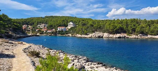 Apartments Basina (Kresimir Pantic)