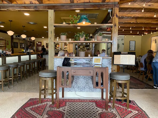 Spanish River Grill & Wine Bar