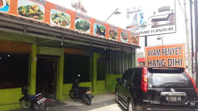 RM. AYAM PENYET HANG DIHI KEDATON