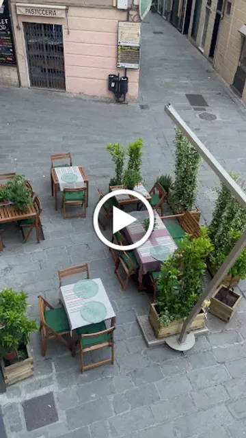 Da Ü Nico in galleria