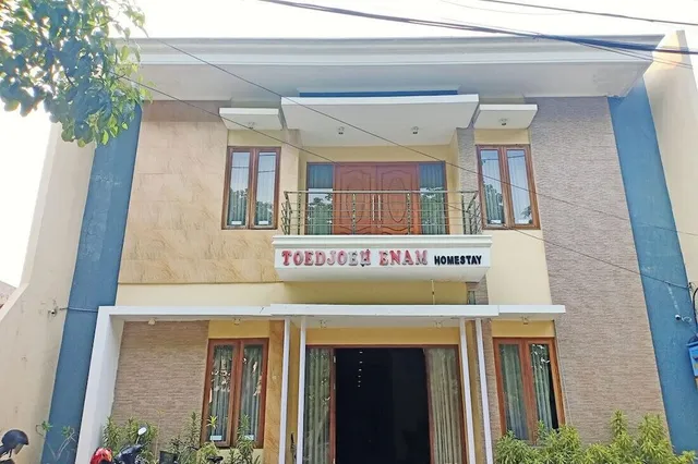 Toedjoeh Enam Homestay Syariah