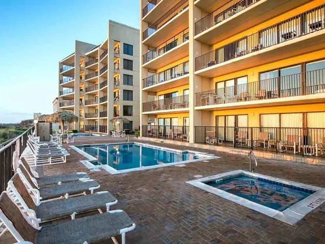 Seabreeze Beach Resort Condominiums