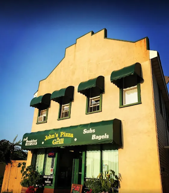 John's Pizza & Grill