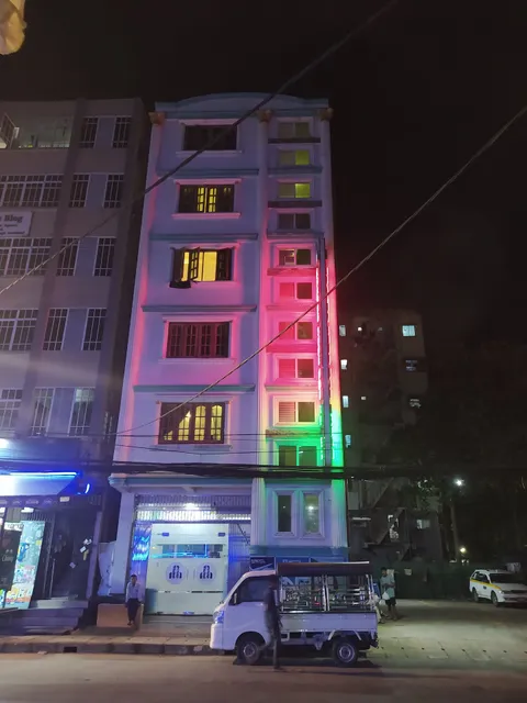 Khaing Shwe Wah Motel