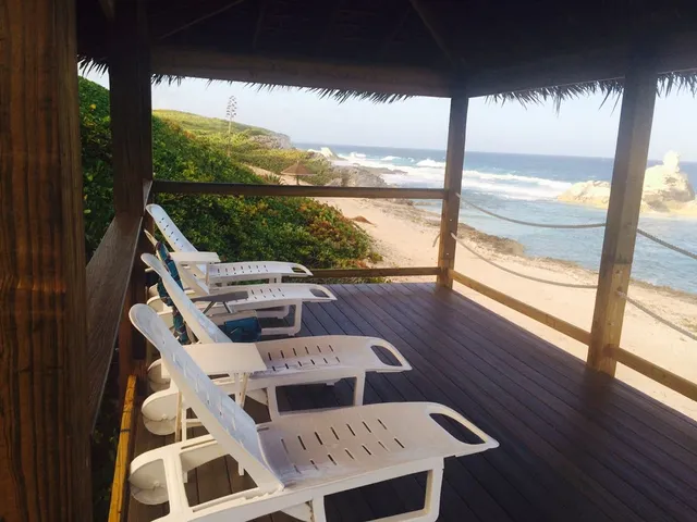 Bahama Dreamin Ocean Front Villas