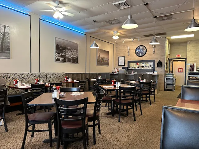 The Holiday House Restaurant