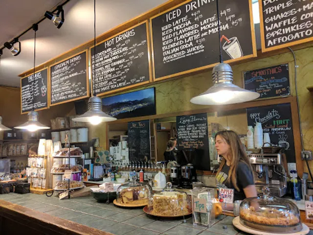 Clint's Bakery & Coffee House