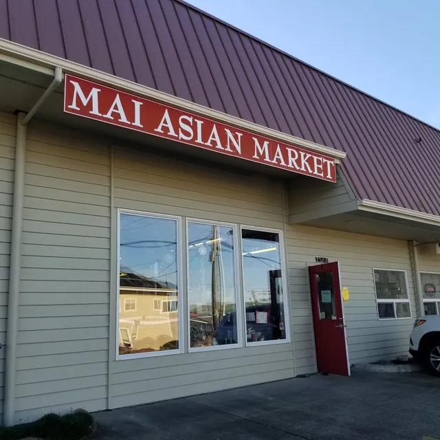 Mai's Asian Market