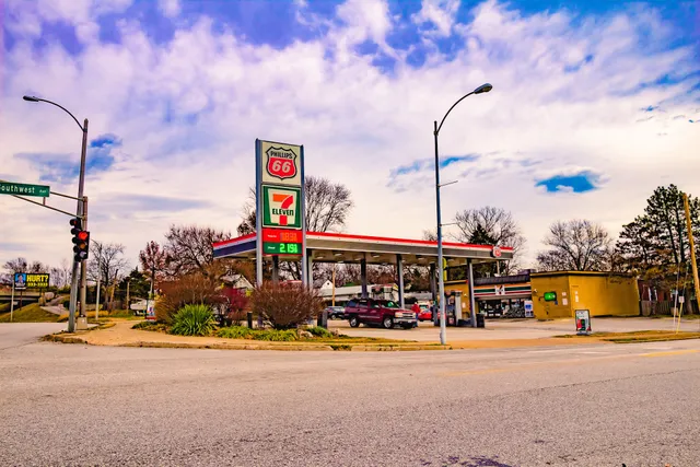 7-Eleven