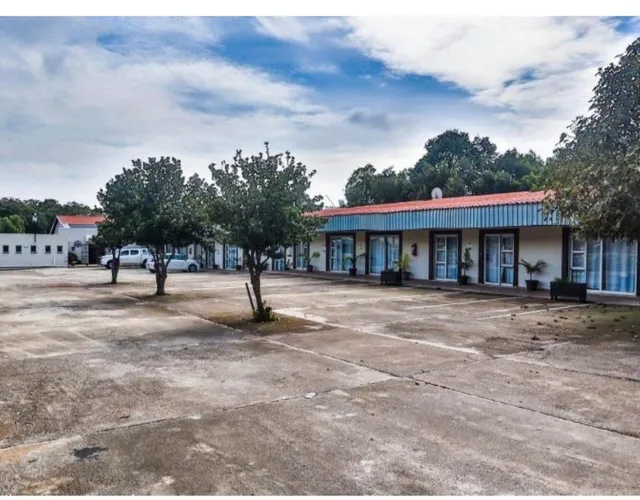 Nikita Portuguese Restaurant & Motel