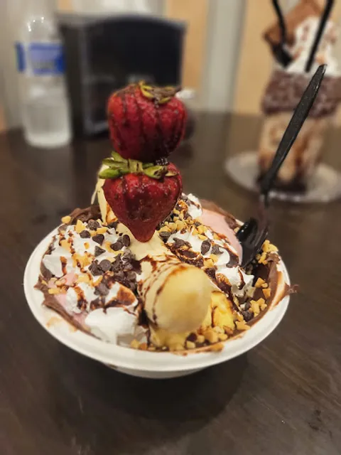 Epic Shakes & Creamery