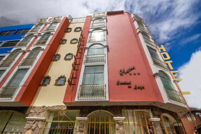 Hotel Ciudad Del Lago