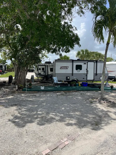 Floridays RV Park