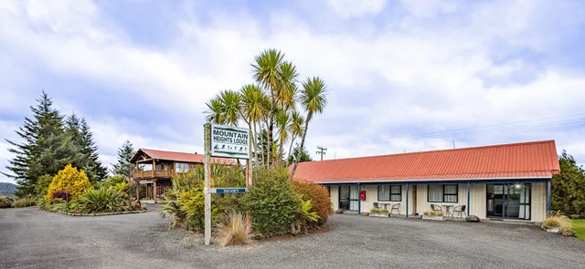 Mountain Heights Lodge