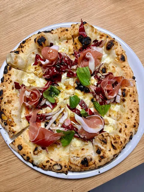 Terra Nera Pizza & Lab