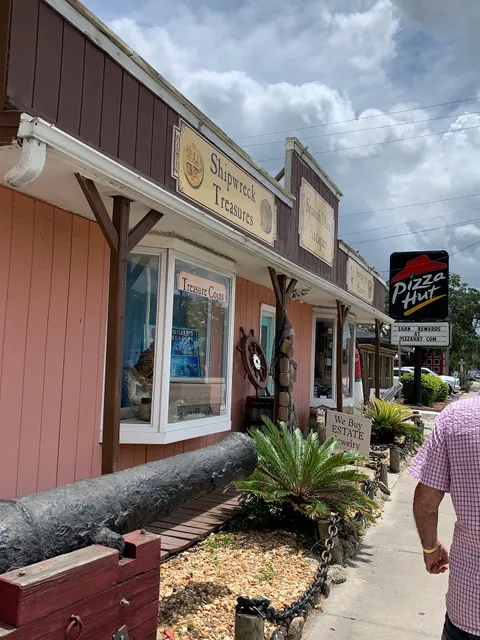 Spanish Main Antiques