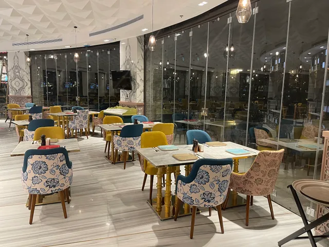 Bosporus Open Air Mall (Madinaty)