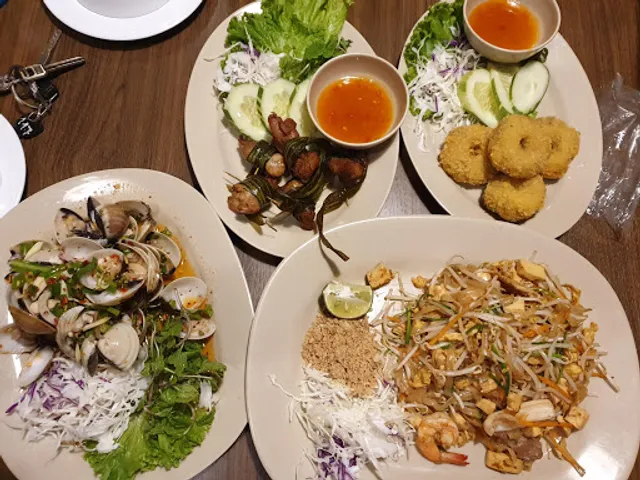 Thai Market Restaurant
