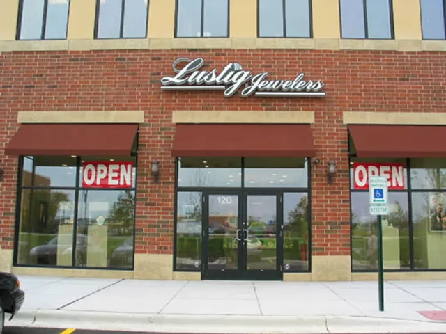 Lustig Jewelers