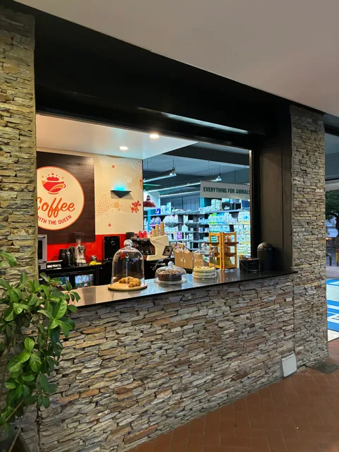 Coffee With The Queen - Menlo Park