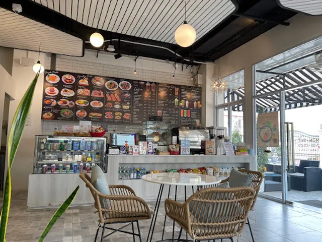 Manee Café (Phonesavanh Tai)