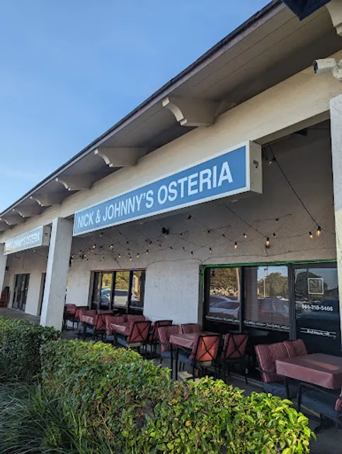 Nick & Johnny's Osteria
