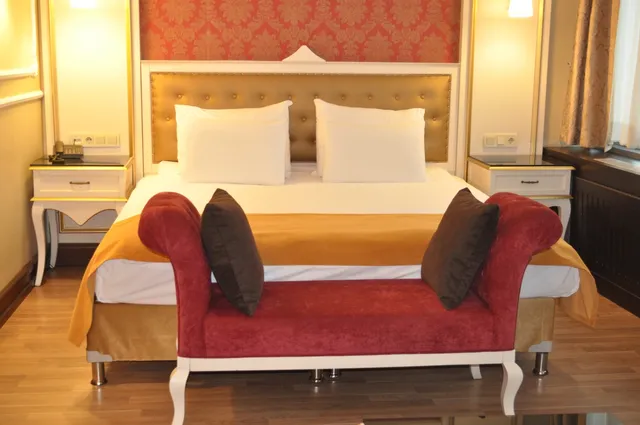 Kadikoy Park Suites Hotel