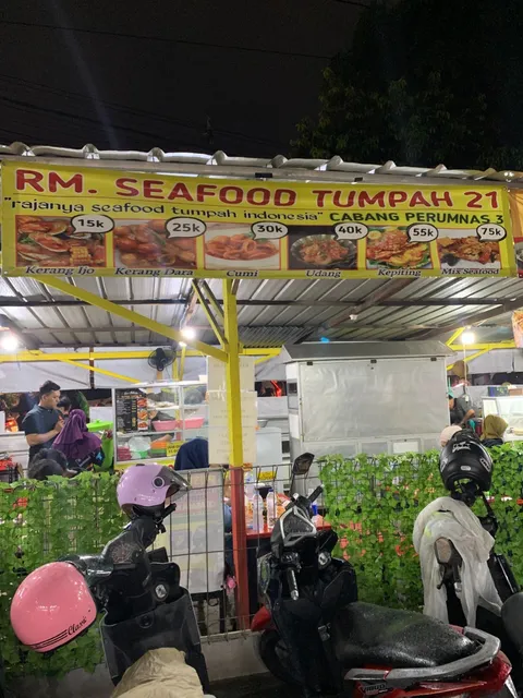 Seafood Tumpah 21, Perumnas 1