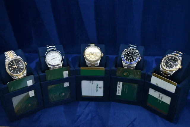 Solomon & Co | Diamonds and Gold