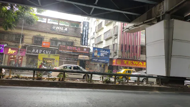 Mehfil Bar & Restaurant