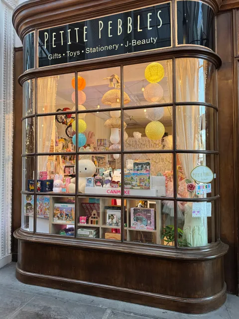 Petite Pebbles- Pasadena