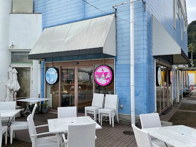 伊豆高原プリン 伊東マリンタウン店