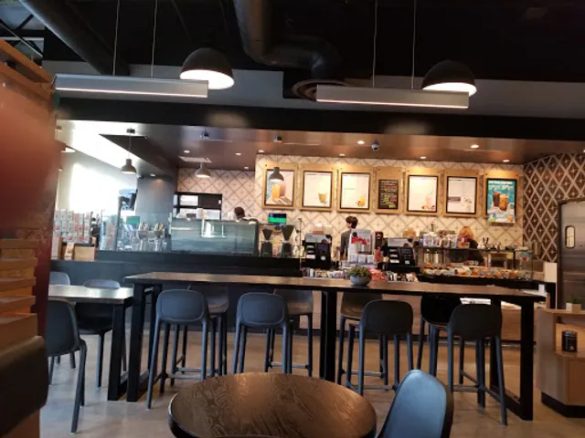 The Coffee Bean & Tea Leaf