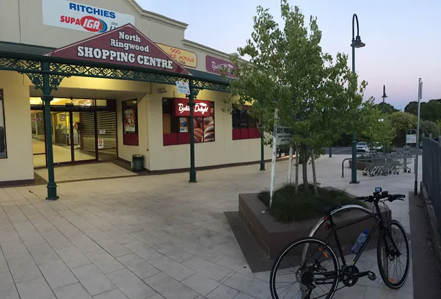 Ringwood North Shopping Centre